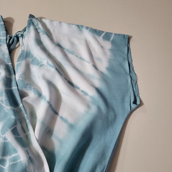 Promesa Women's Teal Surplice Romper - Picture 11 of 13